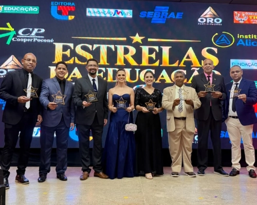 Prefeitura de Poconé realiza Estrelas da Educação 2026 em noite de homenagens aos professores